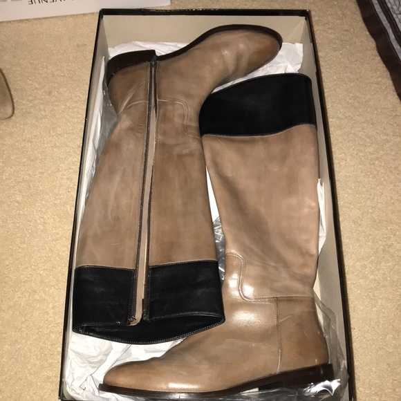 Saks Boots - Picture 3 of 3